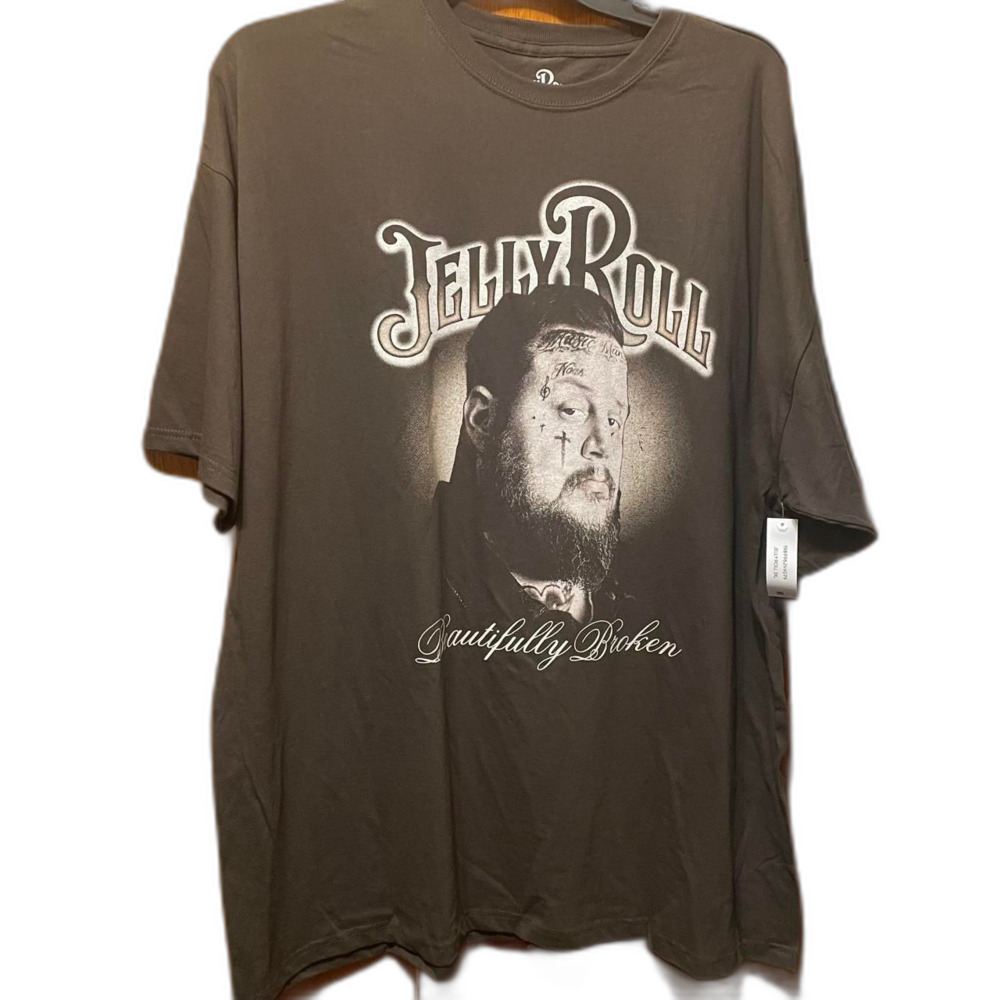 Unbranded Men's Black and Brown T-shirt
